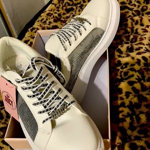 Juicy della white multi size 11M